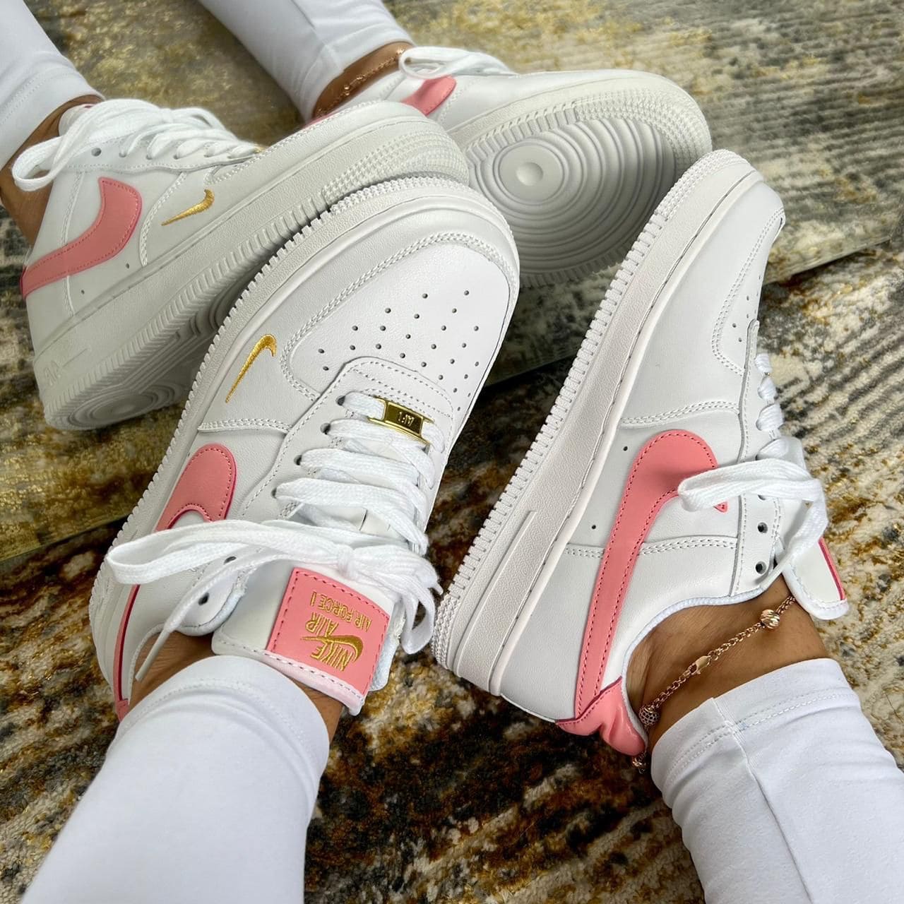 AF1 SAL